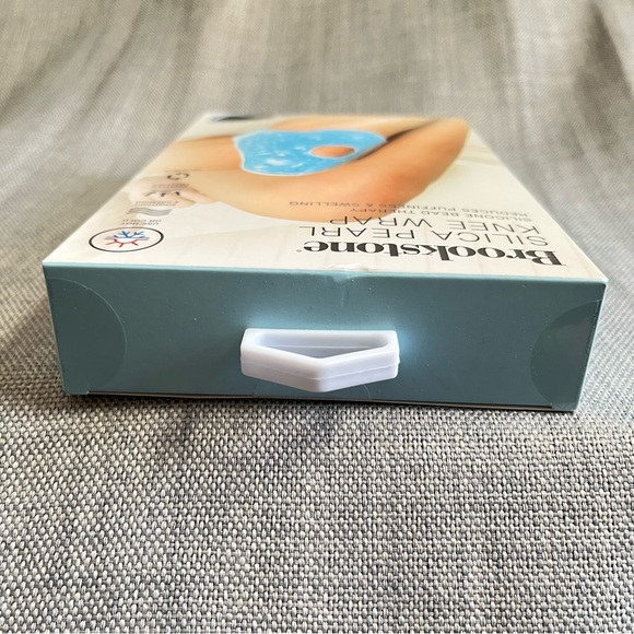 Brookstone Ice Pack Reusable Hot Cold Knee Wrap Silicone Bead Reduces Swelling - Picture 7 of 10